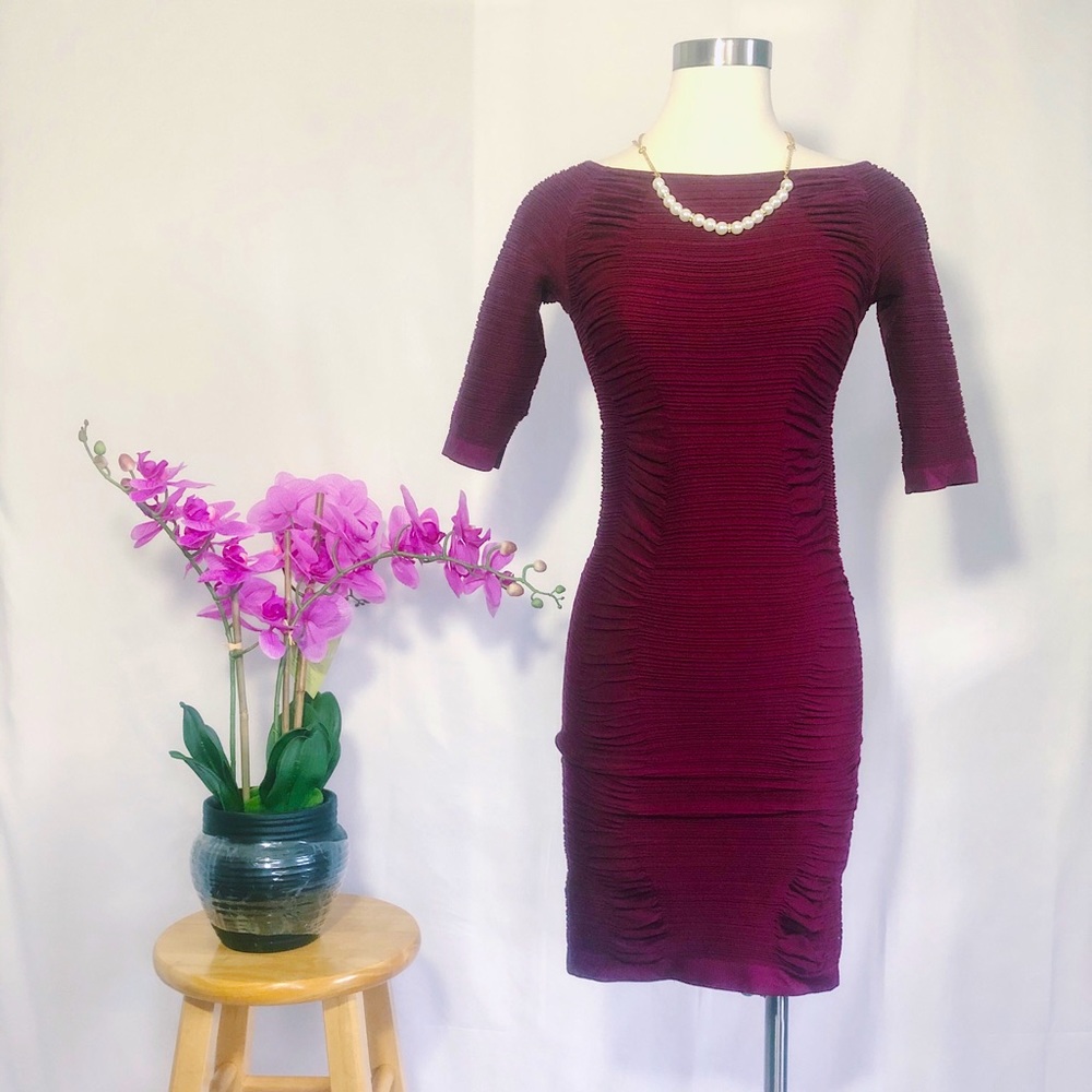 Burgundy slim ruched midi dress